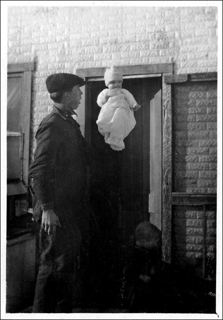 怪屋女孩\/兰萨姆里格斯-图书-亚马逊