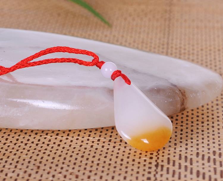 御缘阁 天然新疆玉器玉石吊坠 康瓦石俏色水滴