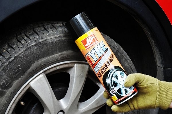 好顺 轮胎泡沫光亮剂650ml(快速清洁轮胎 高效